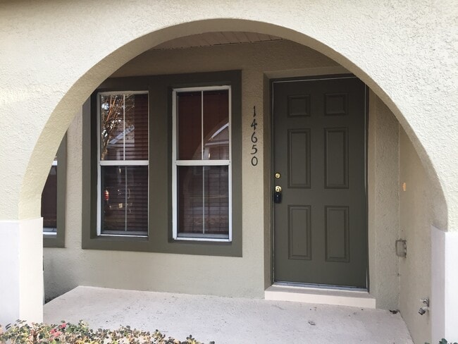 Photo - 3 bedroom townhouse in the desired Avalon Park