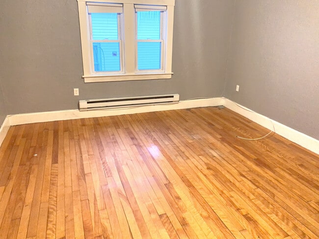 Dormitorio #1 - 5 Brookline St Unidad 3