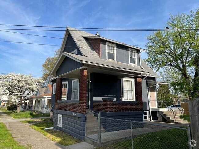 Building Photo - 411 M St Unit 411 A Rental