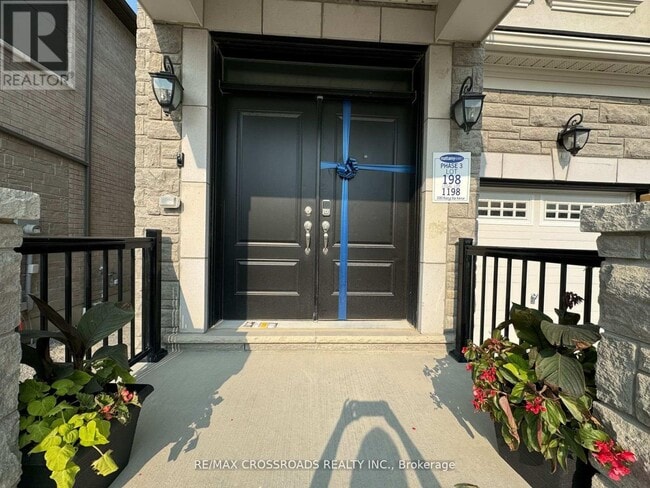 Photo - 3083 Blazing Star Ave