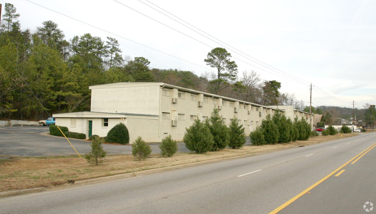 Brookhurst Apartments - Brookhurst Apartments