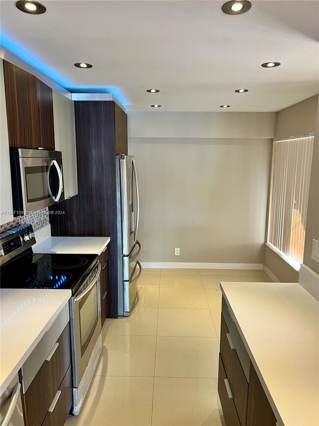 Photo - 5641 NW 16th St