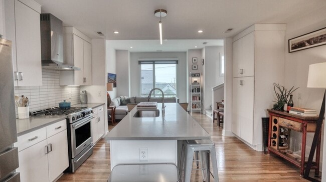 Photo - 3 Bedroom Townhome in 5 Points with Private Garage and Rooftop Deck