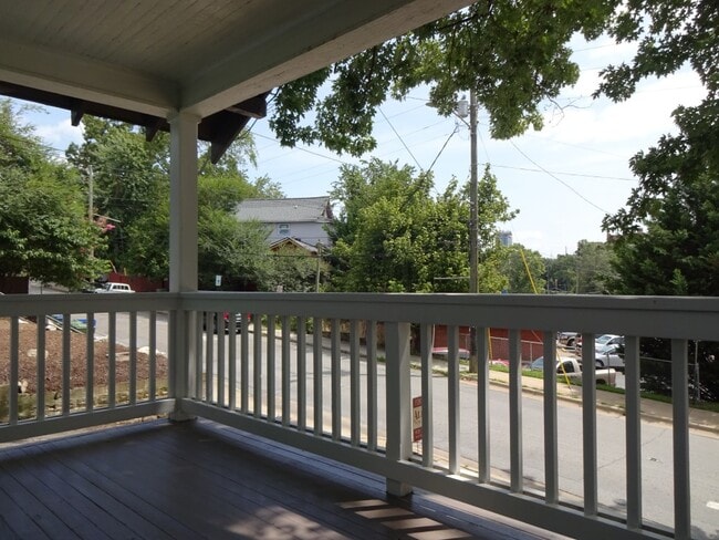 Photo - 12 E Chestnut St