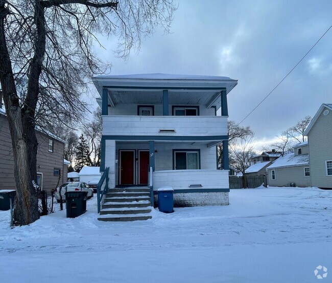 Building Photo - 39 Iona Ave Unit #1 Rental