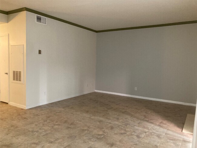 Photo - 6500 Harbor Town Dr Unit 3107