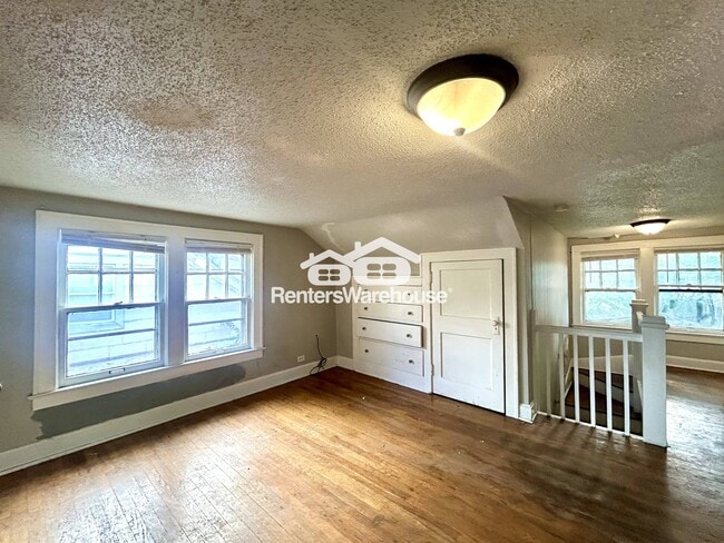 Photo - 2846 Myrtle Ave