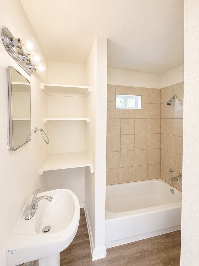 Photo - 300 Delmar Ct Unit 12