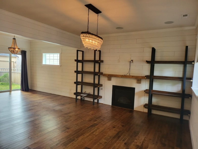 Photo - 4601 Strathmore Cir SW