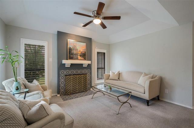 Photo - 321 Pepperwood St
