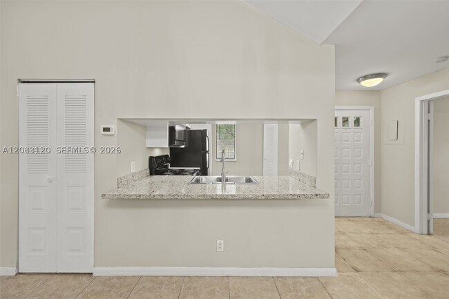 1076 Coral Club Dr Unit 1076