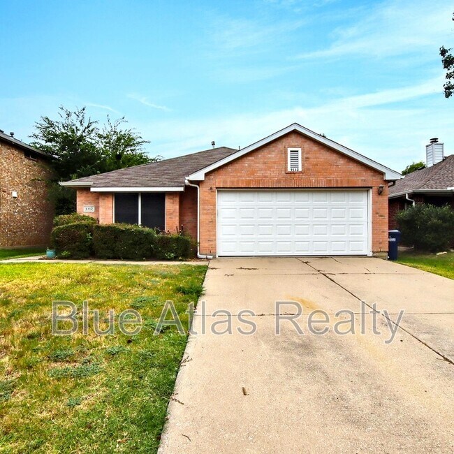 Building Photo - 9112 Chesapeake Ln Rental