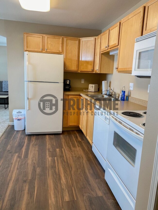 Photo - 4600 S Washington St Unidad 4600 S. Washington St. #102