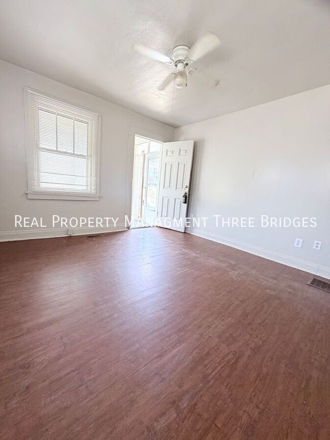 Photo - 8344 Eton Pl