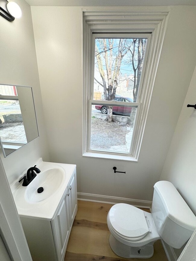 Photo - 3 Bedroom Semi-Detached Home