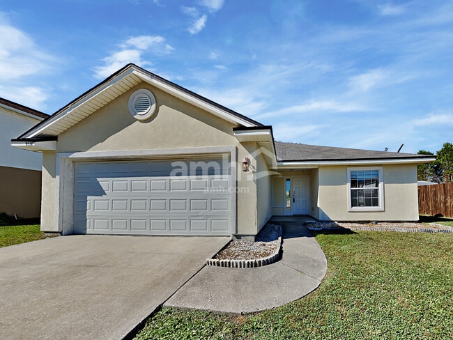 Photo - 9311 Thunderbolt Dr House