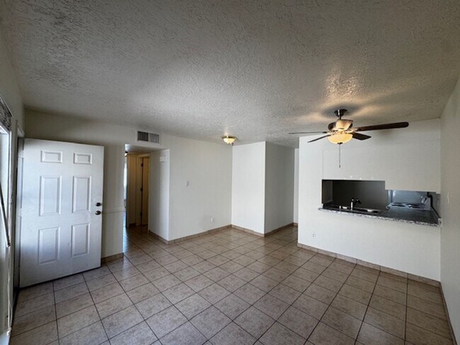 Photo - 12244 Menaul Blvd NE Unit C