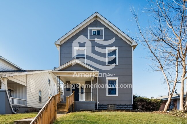 Building Photo - 2329 Eastview Ave