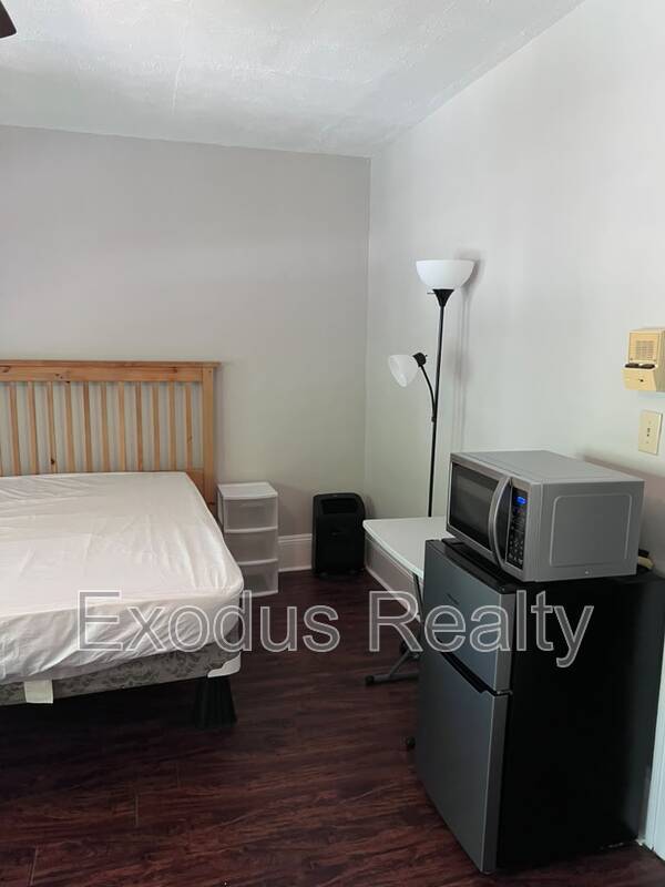 Photo - 115 Hillcrest Dr Unit Apt 04