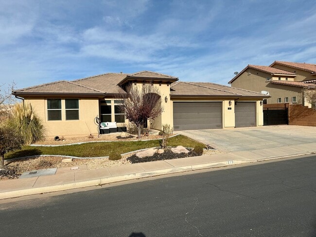 Photo - Short term lease! Beautiful Furnished St. George Home!!