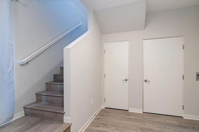 Modern Hillcrest Townhome with Private Elevator & Rooftop Deck.