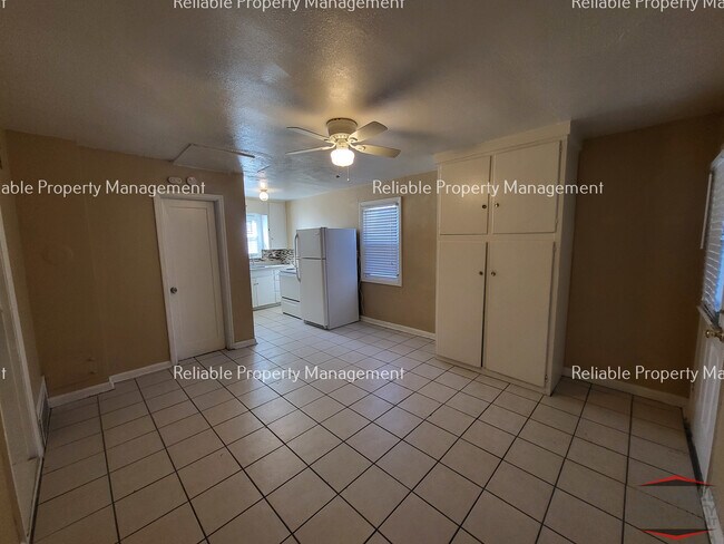310 7th St Unidad 6
