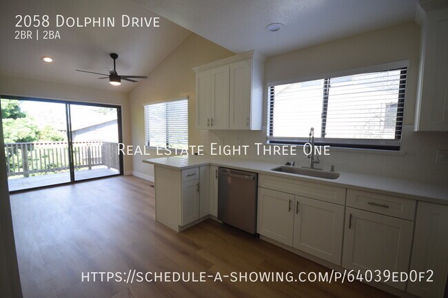 2058 Dolphin Dr