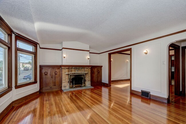 Photo - 1663 22nd Ave