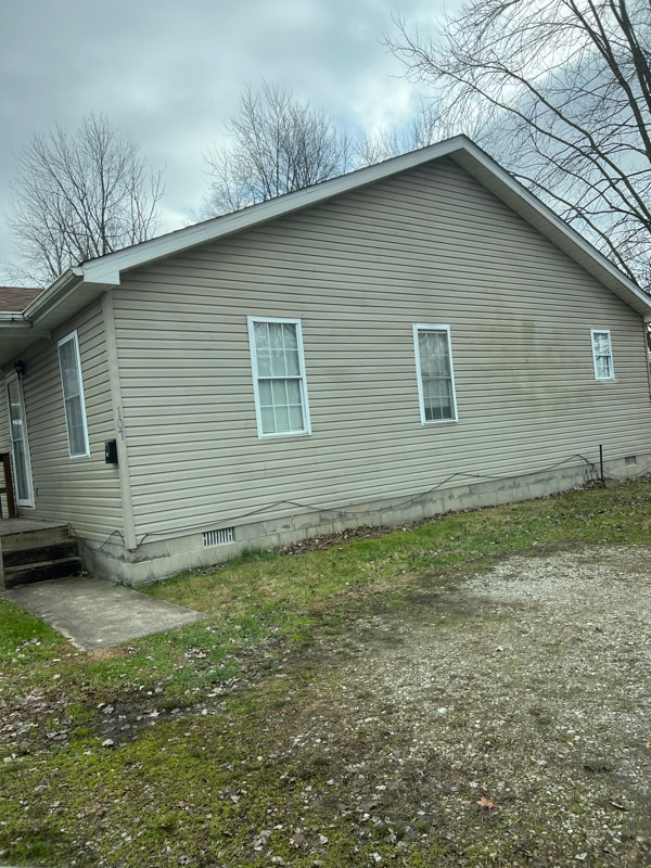 Photo - 107 S 6th St