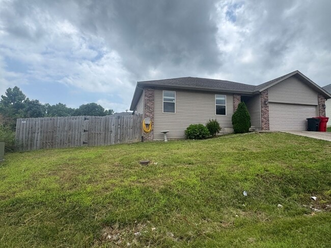Photo - 16258 Hailey Ln