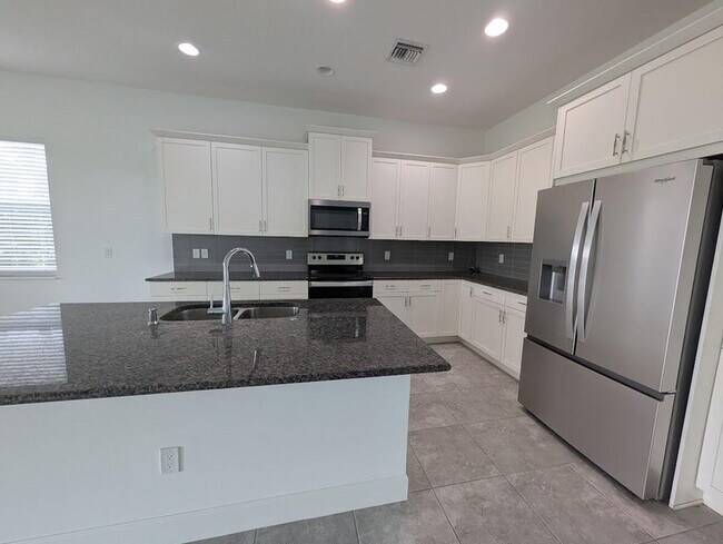 Photo - 4613 Citron Wy