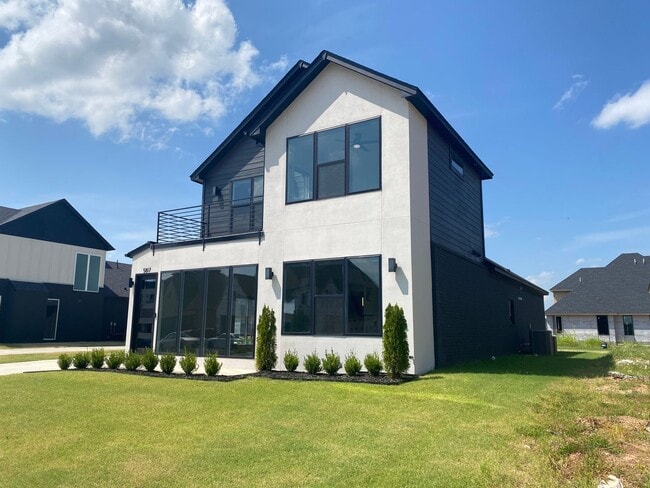 Photo - Beautiful contemporary 2-story home with 3 bedrooms and 2 bathrooms in Addison Creek.