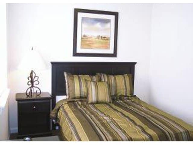 Bedroom - Park at Cross Creek Apartments
