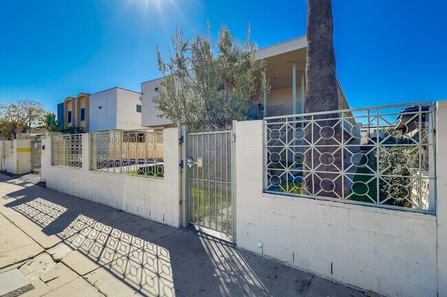 Photo - 6205 8th Ave