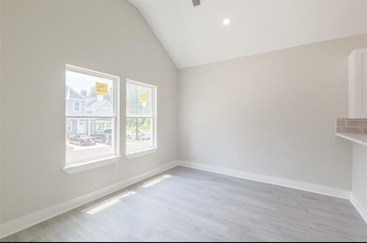 Photo - 16980 W Dounreay St