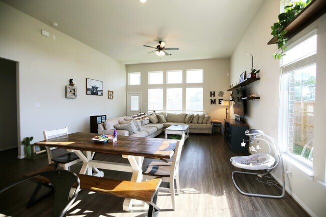 Photo - 12139 Wooden Mill Ln