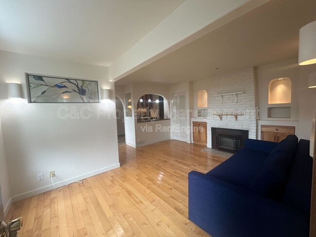 Photo - 1194 Sterling Ave