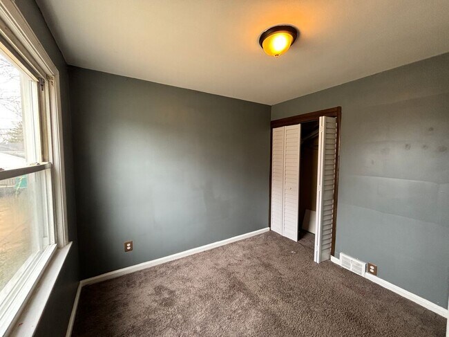 Photo - 13425 Georgiana Ave