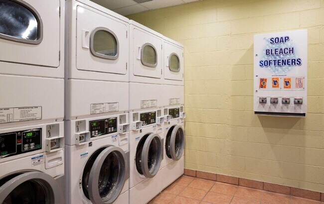 Photo - 2311 S Ocean Blvd Unidad ID1385203P