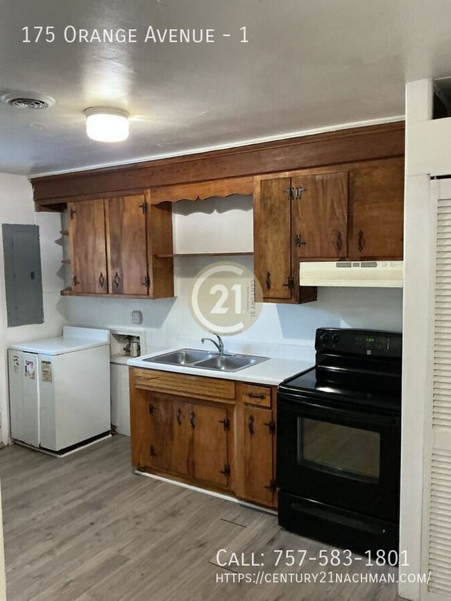 Photo - 175 Orange Ave Unidad 1