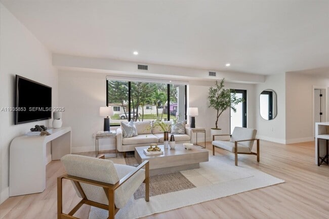 Photo - 2442 NW 170th St