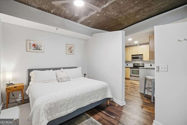 Photo - 923 Peachtree St NE Unit 1221