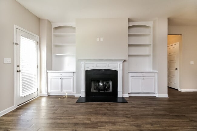 Photo - 53 Manito Pl