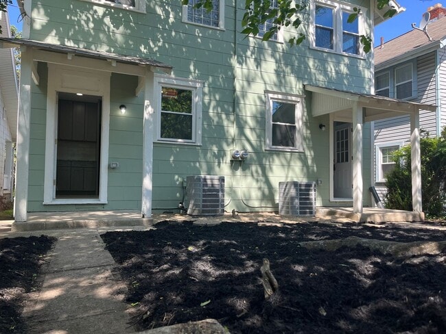 Photo - Fantastic 3 bedroom, 1.5 bathroom duplex close to Ohio State and High Street Unit 2702