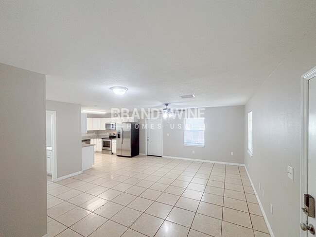 Photo - 803 E Baker St