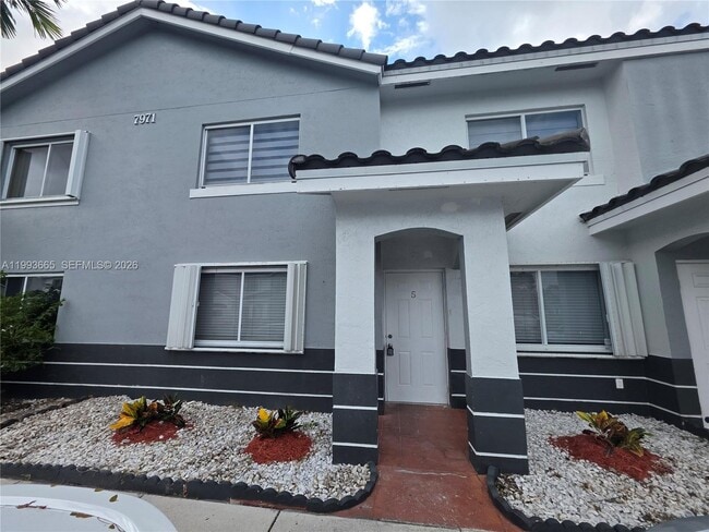 Building Photo - 7971 SW 152nd Ave Unit 1505