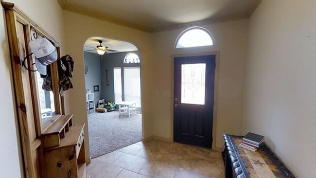 Photo - 7309 Raphael St