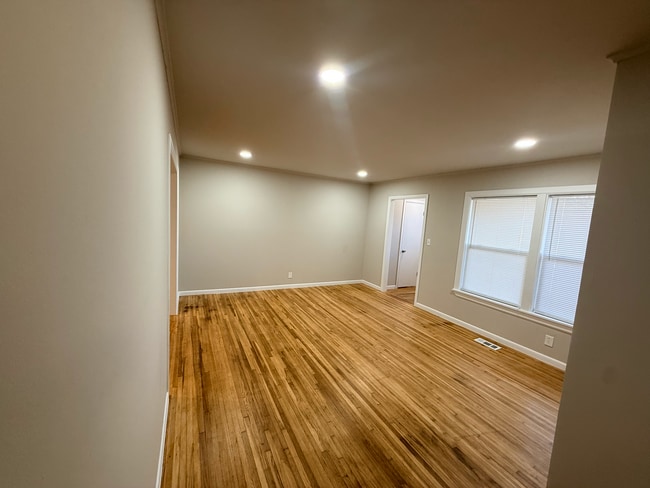 Photo - 5308 E Madison Ave Tulsa Ok