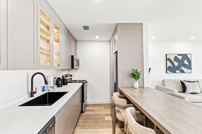 Photo - 8115 Thomas Dr Unidad ID1354981P