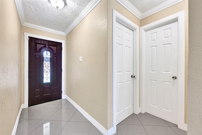 Photo - 8639 Pearl Point St